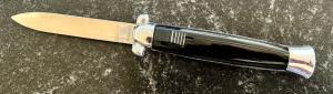 Vintage Out The Front Switchblade Knives, Pre Nato Military K-108, Unused