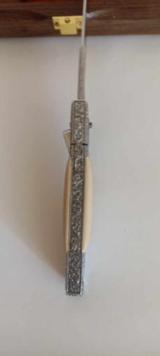 Armenia switchblade pick lock 8 inch Auto  Engraved with Mammoth Ivory with box
