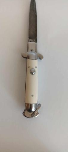 8 inch Switchblade knife Flint 2 Damask steel acrylic handles