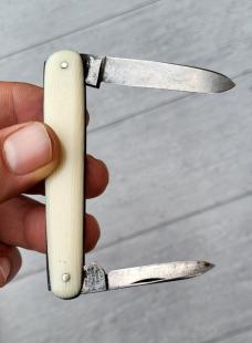 3 1/4" I*XL George Wostenholm 2-Blade Pen Knife, Made in Sheffield , French Ivory Handles