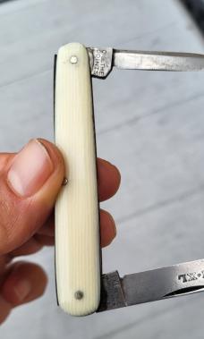 3 1/4" I*XL George Wostenholm 2-Blade Pen Knife, Made in Sheffield , French Ivory Handles