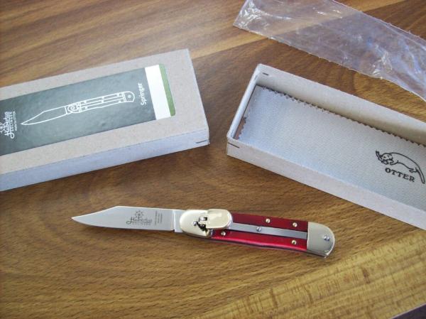 Hubertus Knife Solingen, Germany Small 08 Rare Red Smooth Bone 5 3/4 " Open Lilyput NIB Hubertus Knife Solingen, Germany Small 08 Rare Red Smooth Bone 5 3/4 " Open Lilyput NIB