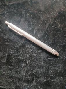 VINTAGE PEN BALISONG