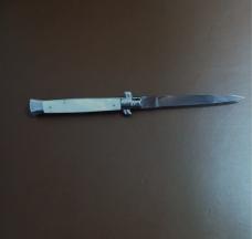 "SUPER NICE" OLD 11" IMATATION PEARL STILETTO ROSTFRIE FLATBLADE.