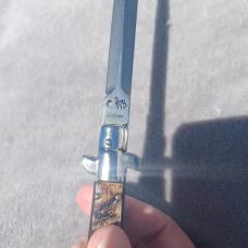 LATAMA 11INCH PICKLOCK IN RAMS HORN (MINT CONDITION)