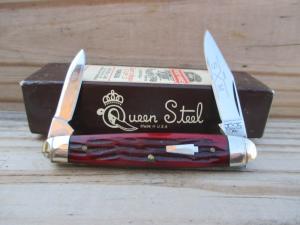 Schatt & Morgan Crimson Bone Sleeve Board Pen Knife