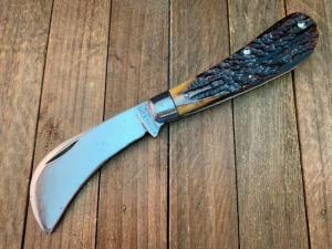 W. R. Case & Sons Hawkbill #61011 Rogers Bone All Steel Construction 1900-1920