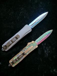 2 COLORFUL AUTOS
