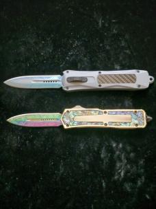 2 COLORFUL AUTOS
