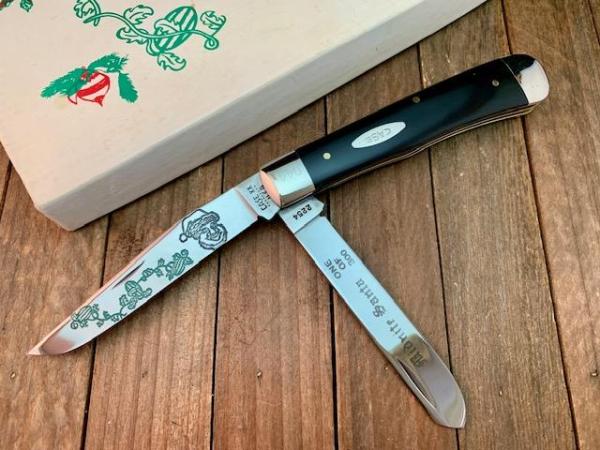 Case Trapper Midnight Santa 1981 Black Synthetic with Pin Crack 