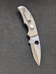 Spyderco Native with an unusual handle