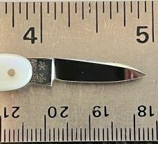 Beautiful Antique Rodgers Cutlers Vest Pocket Knife, Mother Of Pearl, Sheffield England