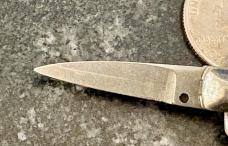 Bambi Mini Keychain Switchblade Knife, Black Handle, Made By Farfalli In Italy, Unused