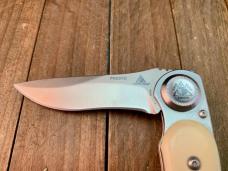 Lone Wolf  Paul Presto White Micarta