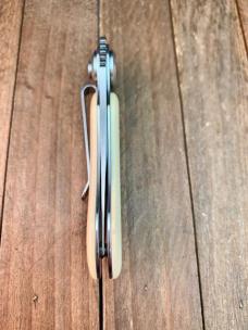 Lone Wolf  Paul Presto White Micarta