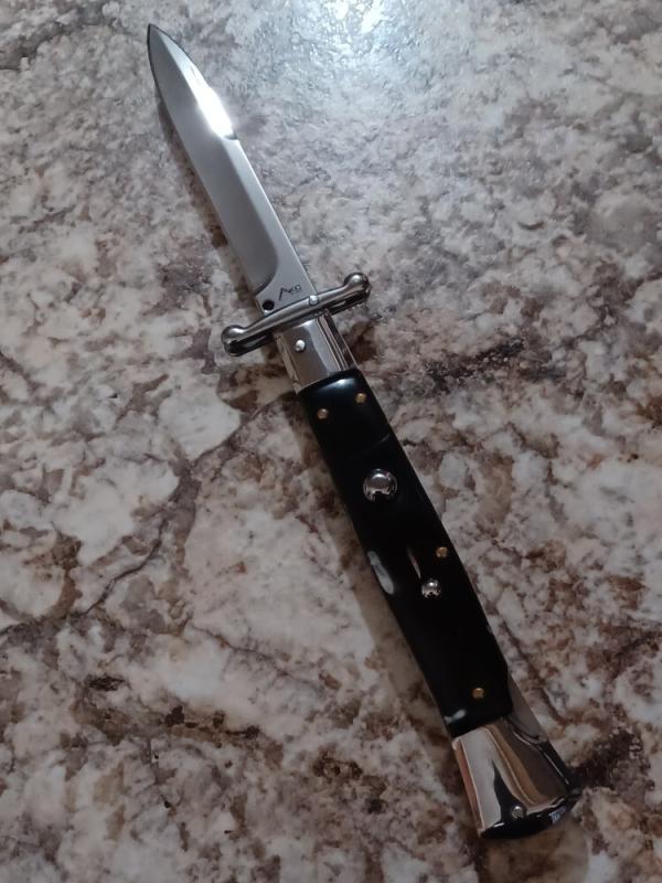 9 3/4" Asian Swinguard. 