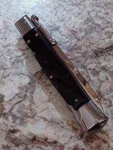 9 3/4" Asian Swinguard. 