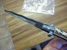 Vintage Italian 9 Inch Stiletto Automatic 1980's Stag/Antler W/Black Kriss Blade Italy Stainless