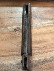 Antique Unbranded Jigged Wood Handle Single Blade Iron Bolsters Carbon Fiber Blade