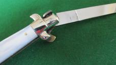 Vintage c. 1960's M. Italy INOX 23cm (9") Imitation Pearl Swivel Bolster Unused 