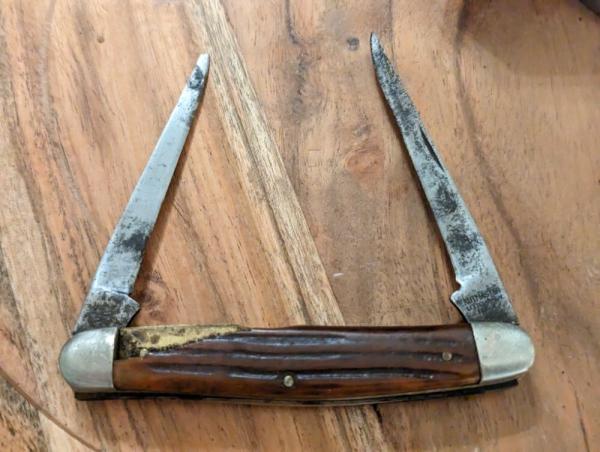 Vintage Mid Century KUTMASTER 2 Blade Pocket Knife