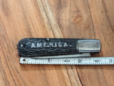 Mid Century "The Boy of America" Single Blade Jigged Metal Handle Pocket Knife