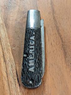 Mid Century "The Boy of America" Single Blade Jigged Metal Handle Pocket Knife