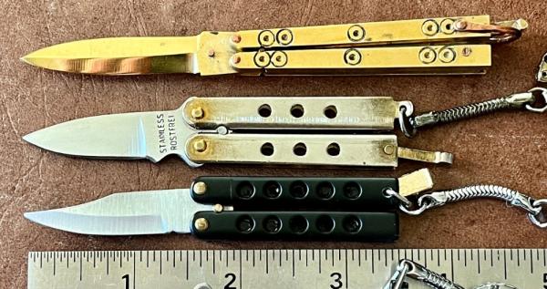 3 Vintage Mini Keychain Balisong Butterfly Knives 3 Vintage Mini Keychain Balisong Butterfly Knives