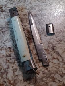 Rizzuto parts  knife. 