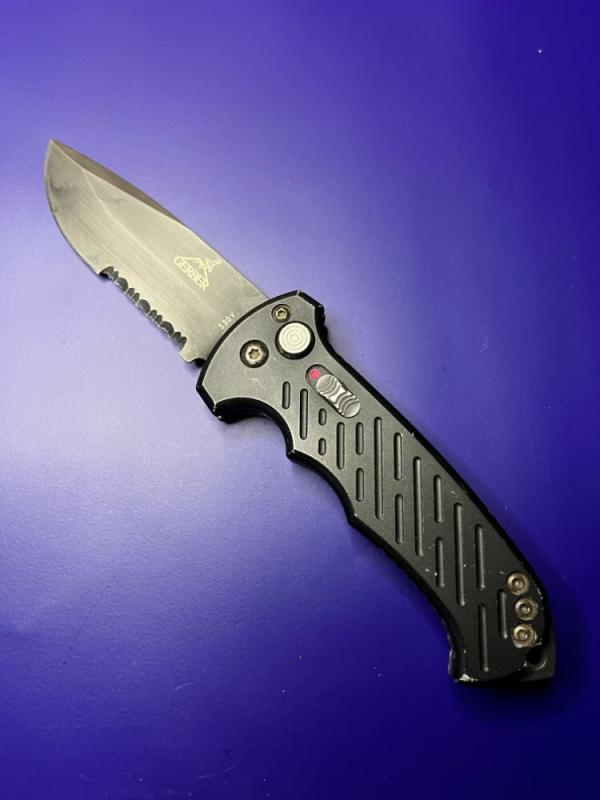 Gerber Auto 06 Automatic Knife S30V Drop Point 