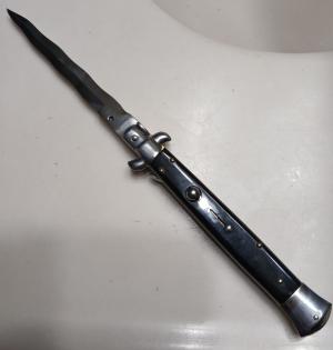 Vintage 11" Kriss Blade Switchblade with Balck Scales