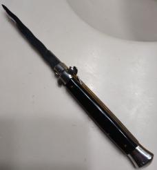 Vintage 11" Kriss Blade  Switchblade with Balck Scales 