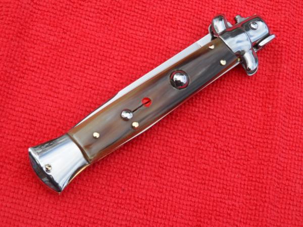 New 9" Italian Stiletto Blond-Horn Handles- SS Flat Swedge Grind Blade New 9" Italian Stiletto Blond-Horn Handles- SS Flat Swedge Grind Blade