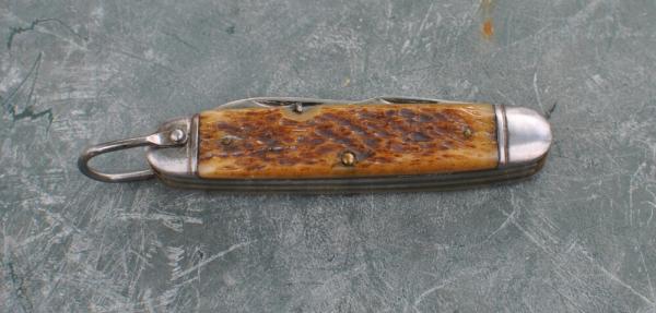Camillus Multi Blade WW II Era Picked Bone Bail 4 Blade Slight Use Factory Snap Pinched Bolsters