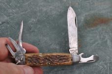 Camillus Multi Blade WW II Era Picked Bone Bail 4 Blade Slight Use Factory Snap Pinched Bolsters