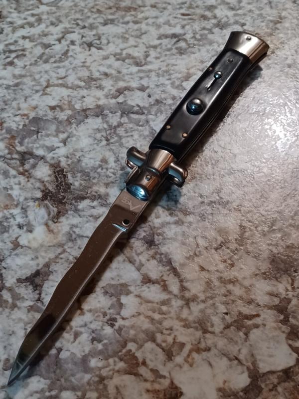 10" Asian stiletto. Kriss Blade. 
