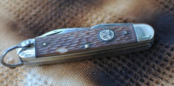 Ulster USA Boy Scout Utility 4 Blade 3 5/16" Closed Less Than Normal Use Jigged Delrin Handles