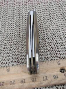 Ka-Bar-Aerial Bathing Beauty Sleeveboard Whittler Model #TT201