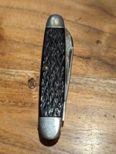 Vintage Mid Century CAMCO 2 Blade Jack Knife Jigged Black Handle - Good Condition
