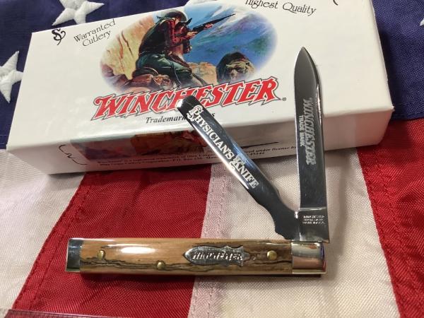 2003 Winchester Physcian knife By Blue Grass Cutlery (Mdl# 27078) w/ Mammoth Ivory Handles 2003 Winchester Physcian knife By Blue Grass Cutlery (Mdl# 27078) w/ Mammoth Ivory Handles