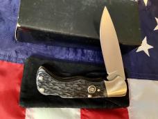 J A Henckels (HK-135-CHFL) Folding Hunter Pocket Knife with Nice Grey Chipped Flint Handles -NOS
