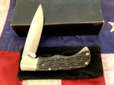 J A Henckels (HK-135-CHFL) Folding Hunter Pocket Knife with Nice Grey Chipped Flint Handles -NOS