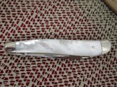 Schatt & Morgan 1999 Pearl Half Whittler Model # 052146
