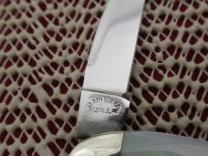 Schatt & Morgan 1999 Pearl Half Whittler Model # 052146