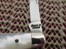 Schatt & Morgan 1999 Pearl Half Whittler Model # 052146