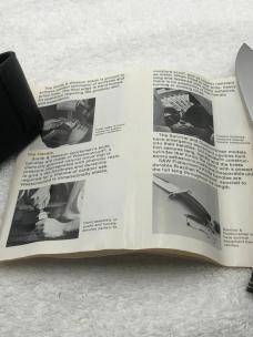 Vintage Smith & Wesson Folder Lockback Hunter Model 6060 With Sheath In Box