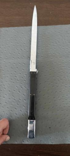 Armenian Doctor Knives 17 inch Picklock Auto buffalo horn handles