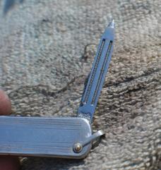Imperial 1/2 Lobster 2 1/2' Closed 2 Blades 1956-88 Silver Handles Bail Factory Tight Loud Snap 