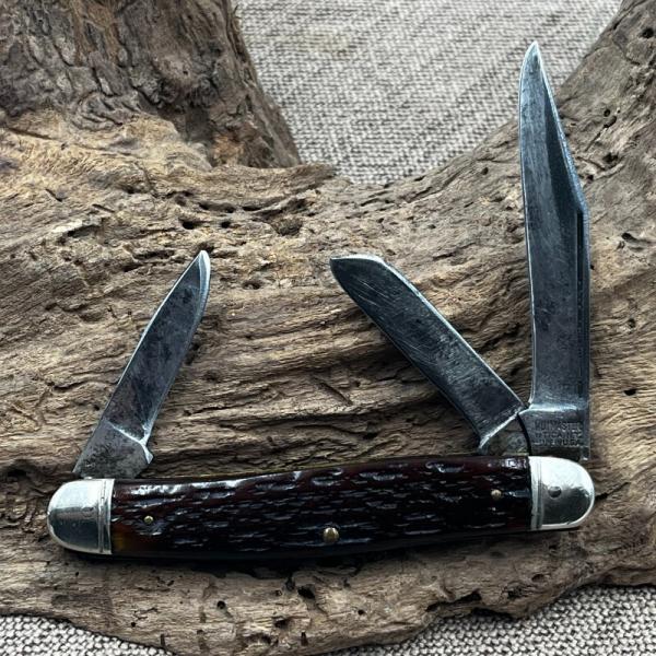 KUTMASTER Knife Made in Utica Ny Usa 3 Blade Stockman Jigged Delrin Handles (49) KUTMASTER Knife Made in Utica Ny Usa 3 Blade Stockman Jigged Delrin Handles (49)