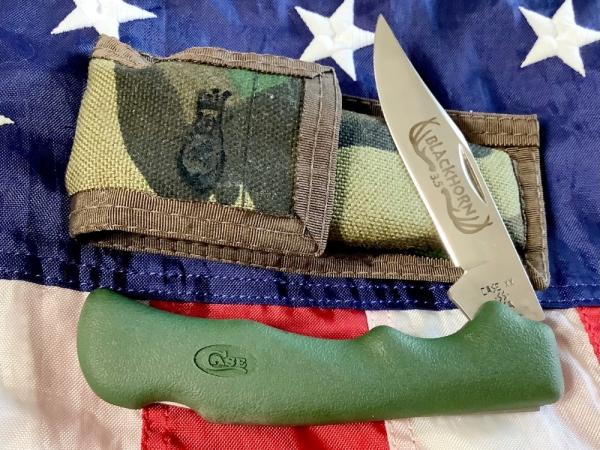 Case xx 1988, 4 & 1/2" Lockback Mdl# 2104 L SAB, w/ Green Synthetic Handles +orig sheath -NOS Case xx 1988, 4 & 1/2" Lockback Mdl# 2104 L SAB, w/ Green Synthetic Handles +orig sheath -NOS